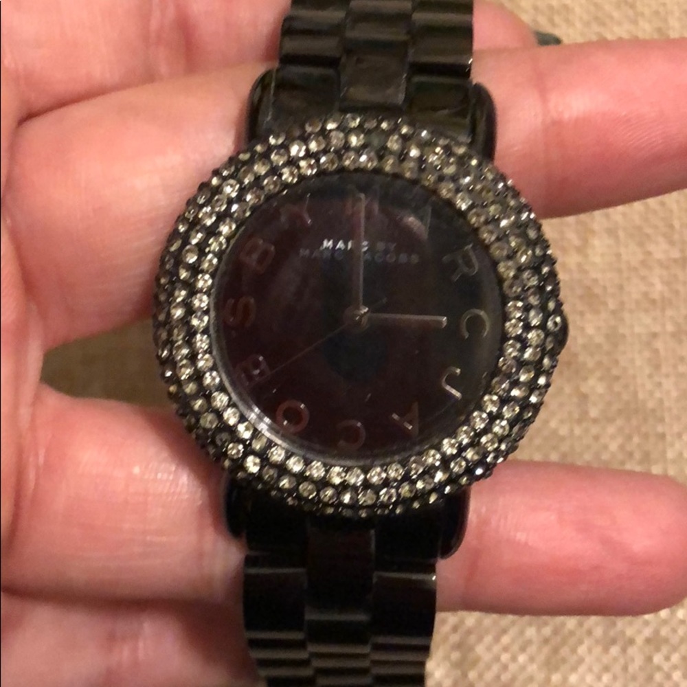 Marc Jacobs Watch! - Picture 4 of 4